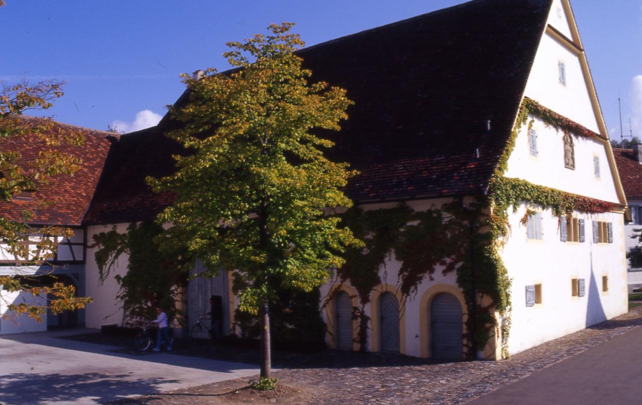 Markgraeflich Badischer Gasthof Schwanen Salem  Eksteriør billede